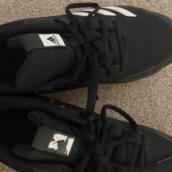 Like-new ADIDAS Volleyball shoes - Picture 5 of 6